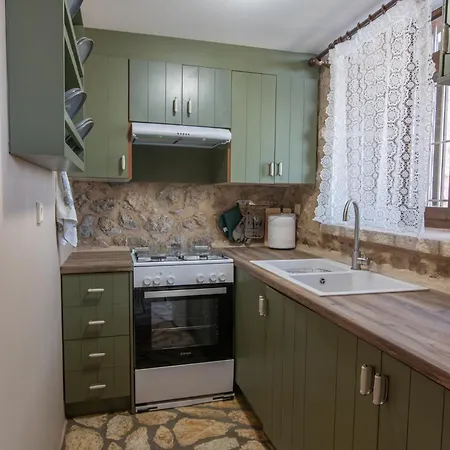 Niki's Tower - Stone Gems By The Sea *