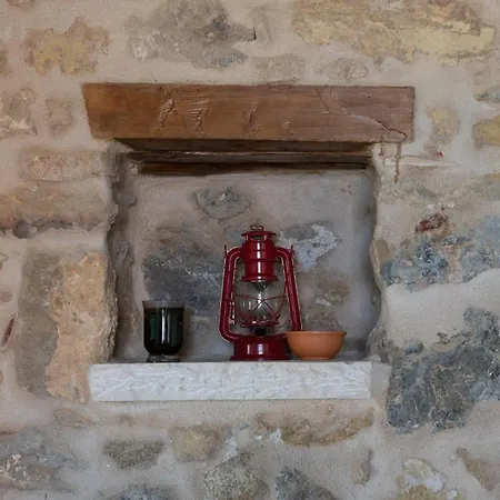 Niki's Tower - Stone Gems By The Sea Appartement