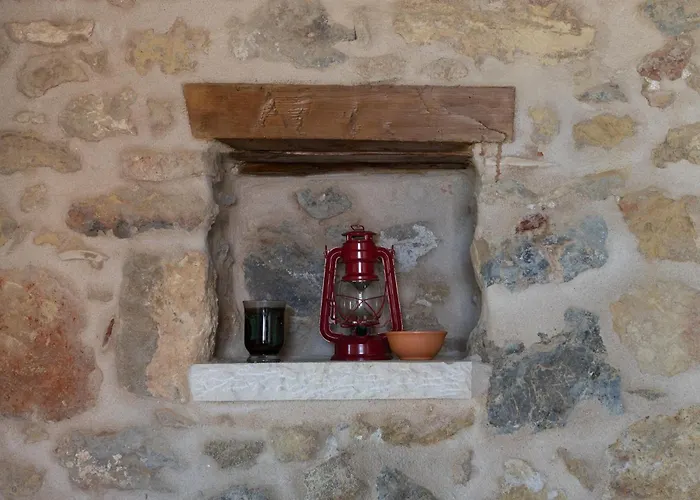 Niki's Tower - Stone Gems By The Sea Apartamento