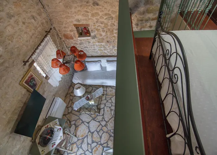 Apartamento Niki's Tower - Stone Gems By The Sea Calamata